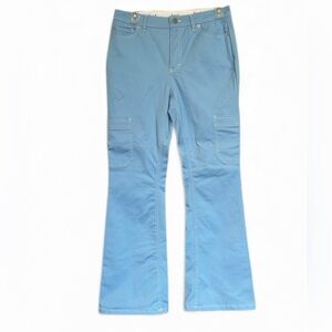 BDG Urban Outfitters Lia Cargo Y2K
Twill Flare Light Blue Baggy Pants Size 4